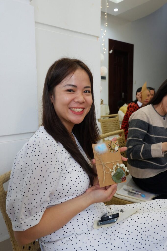 Làm Thiệp – Trao Yêu Thương – hình ảnh hoạt động 6