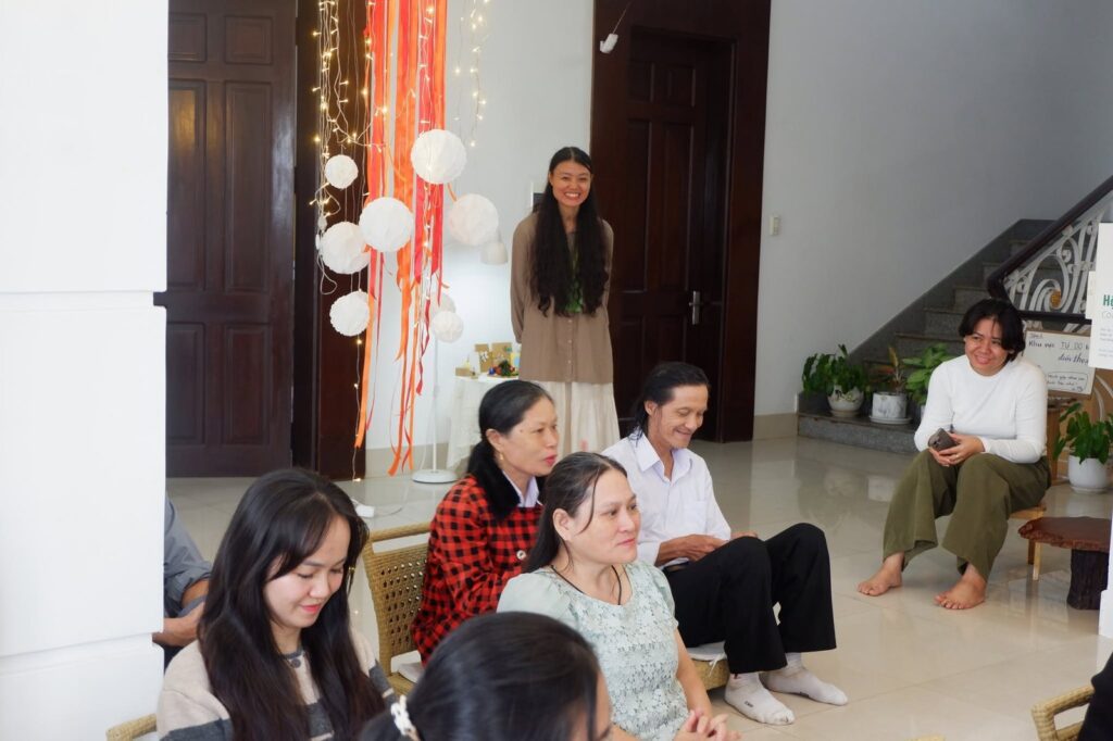 Làm Thiệp – Trao Yêu Thương – hình ảnh hoạt động 11
